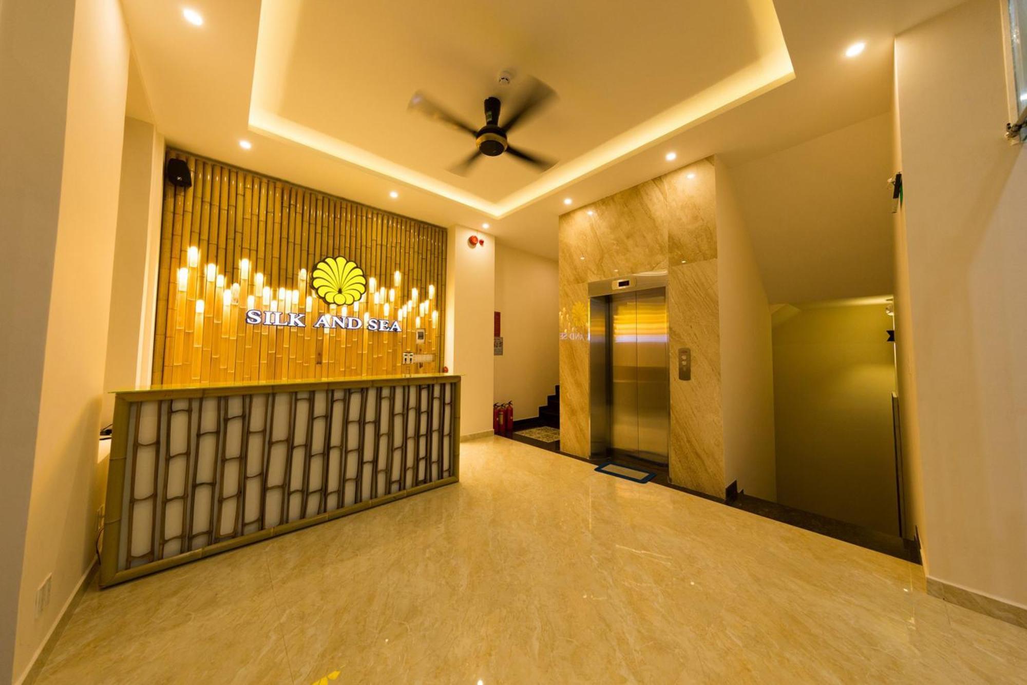 Silk And Sea Hotel Tan Thanh Esterno foto